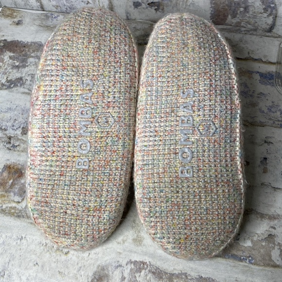 Bombas Sherpa Lined Gripper Slippers - Picture 4 of 4